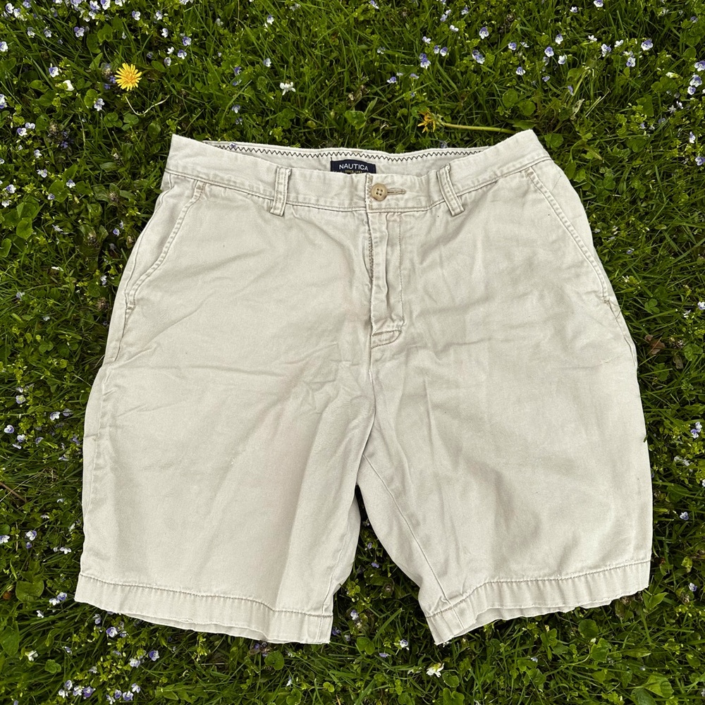 Mens Cream Khaki Shorts Medium
